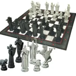 Harry Potter - Wizard Chess Set