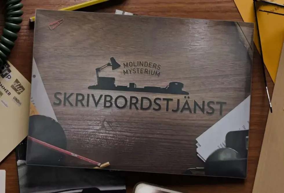 Molinders Mysterium: Skrivbordstjänst