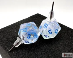Örhänge: Stud - Borealis Icicle/Light Blue Mini-Poly D20 (Par)